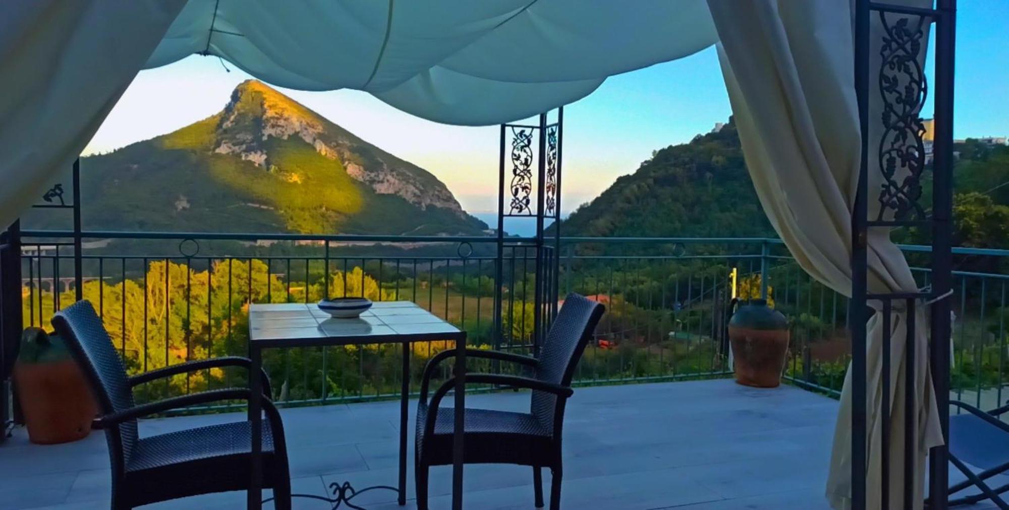 La Roccia Incantata Amalfi Coast Vietri sul Mare Exterior photo